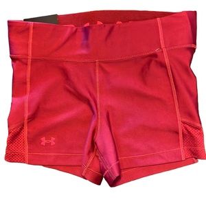 NWT Under Armour Mid Rise Shorty Size Medium